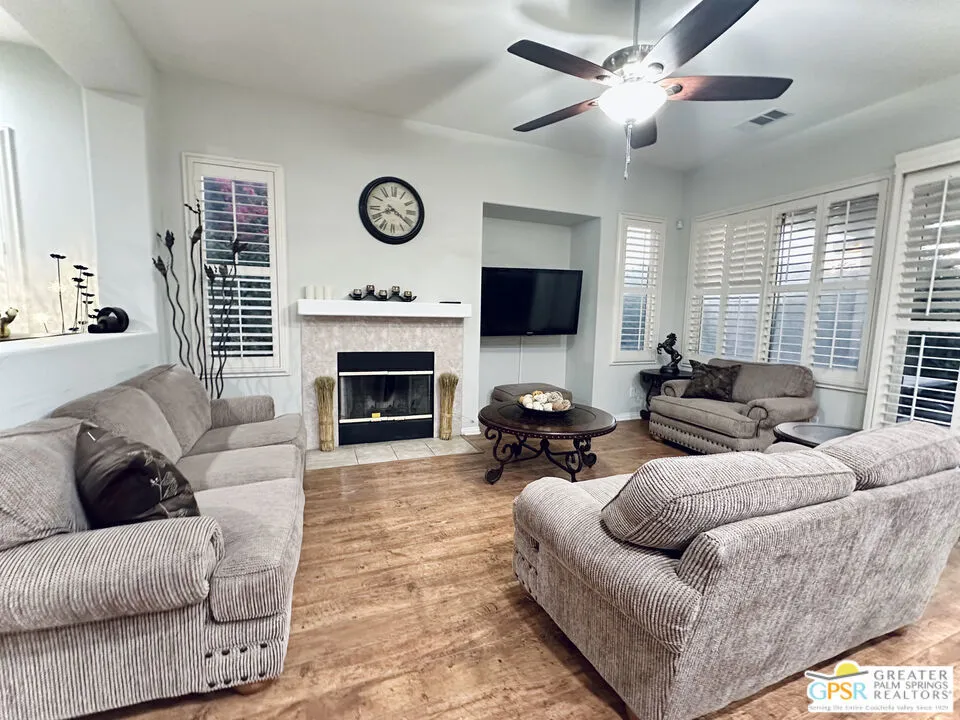 80804 Sunspring Court, Indio, California 92201 home-pic-2